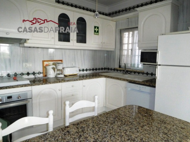 118 : Apartment with 2 bedrooms and barbecue.  WIFI - Altura
