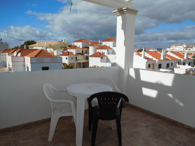 Ref. 58 : Apartamento T1  - Alturamar - Altura