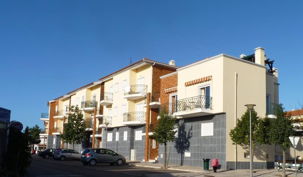 154 : Apt T2 c/ Garagem - Altura - Altura