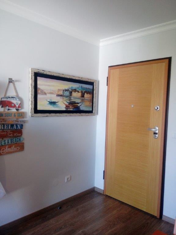 167 : Apt. T1 , c/ Garagem e Wi-Fi. - Altura