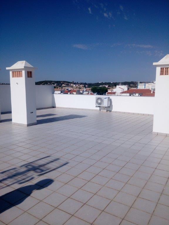 Ref. 167 : Apartamento T1 em Altura - Altura