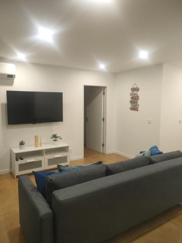 24 : Apt. T1 Remodelado c/ Wi-Fi - Rota do Sol - Altura