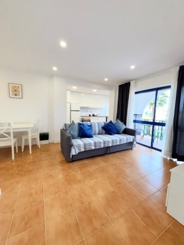 24 : Apt. T1 Remodelado c/ Wi-Fi - Rota do Sol - Altura