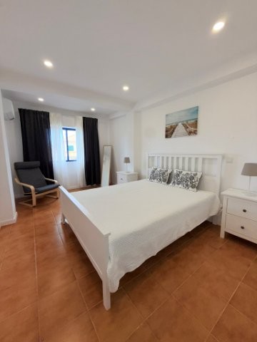 24 : Apt. T1 Remodelado c/ Wi-Fi - Rota do Sol - Altura